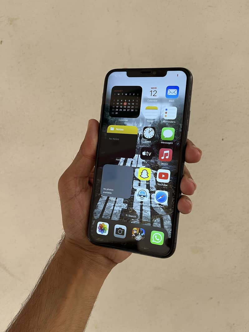iPhone 11 Pro Max 8
