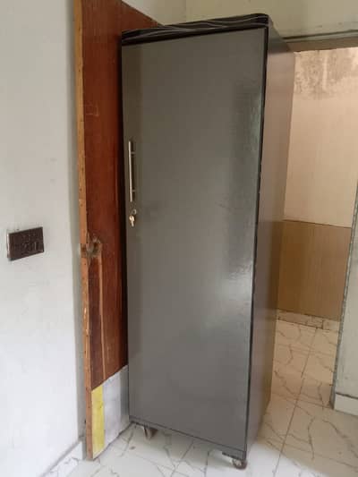 Single Door Wardrobe | Hanging Rod + Shelf | Moveable Almari