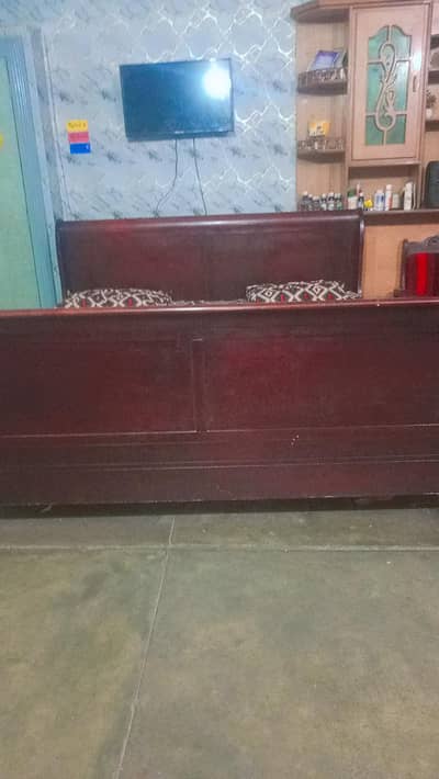 woof bed sale price 25000