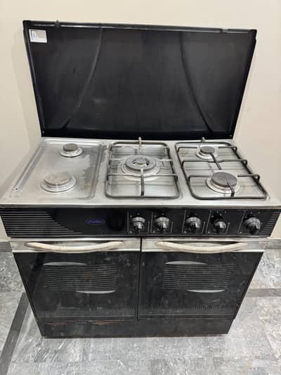 stove / Cooking Range 5 in 1 (wapda town)