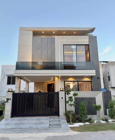 5 MARLA MODERN DESIGN HOUSE FOR RENT IN DHA PHASE 9