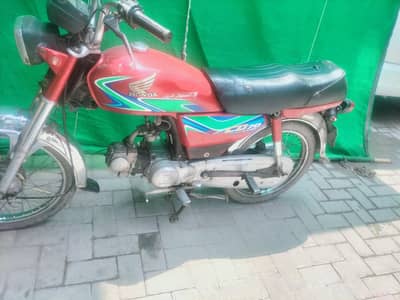 engune 100 percent good condition 03008930833