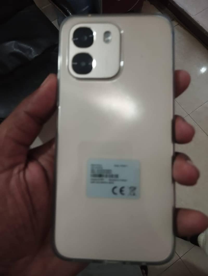 OPPO A6 4