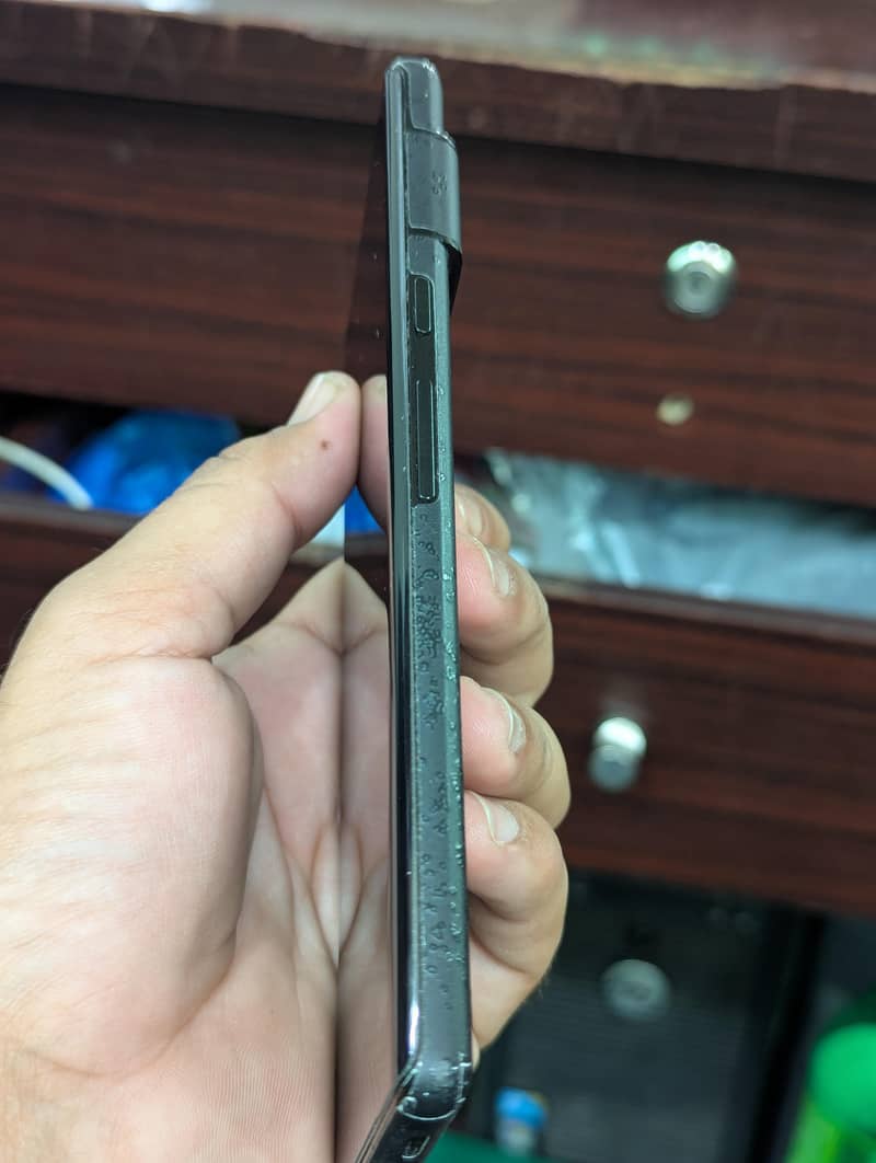 Google Pixel 6 Pro 2