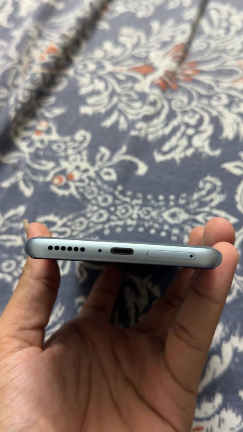 Xiaomi Redmi Note 15 3