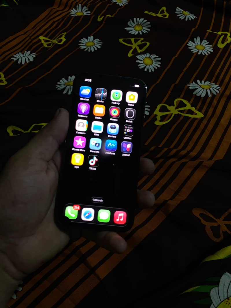 Apple iPhone 13 Pro 4