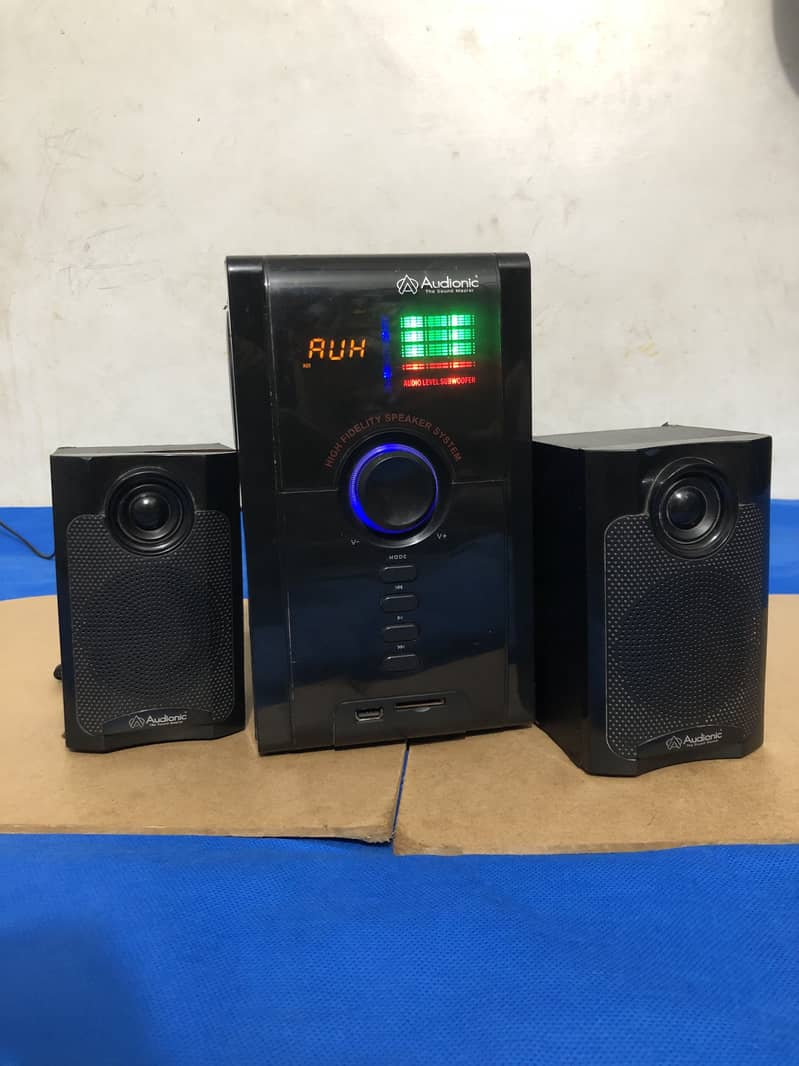 Audionic woofer Bluetooth speaker 1