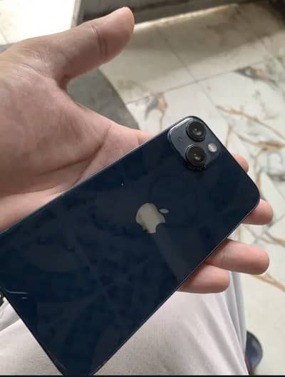Apple iPhone 13