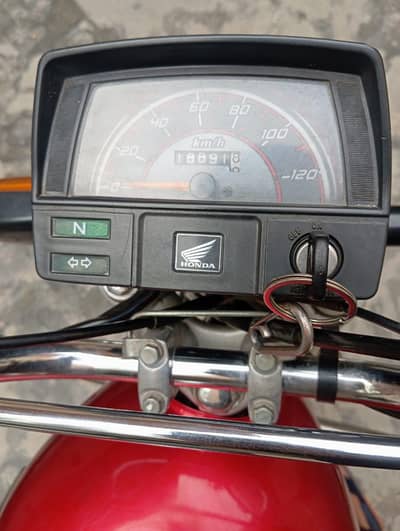 2024 model excellent condition 70cc