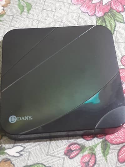 dany andriod  device 4gb/32 for led lcd and television
