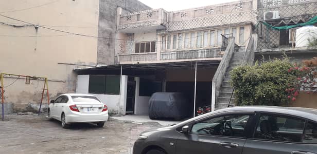 Commercial House Available for Rent at Ideal Location in Satellite town