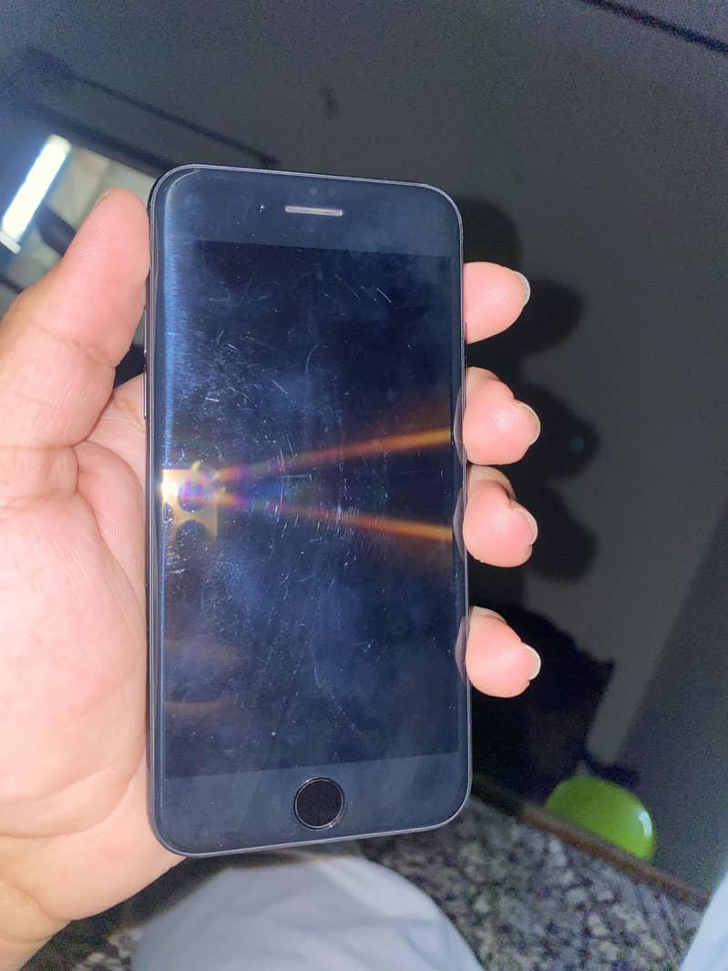 Apple iPhone SE 3
