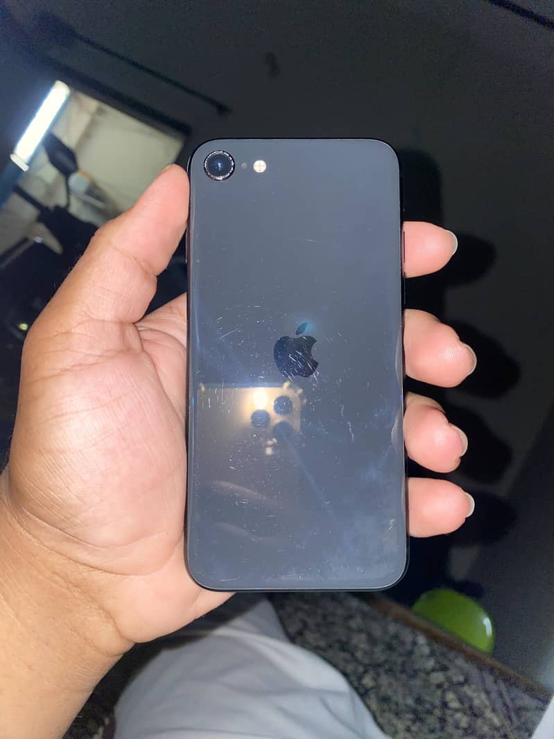 Apple iPhone SE 4