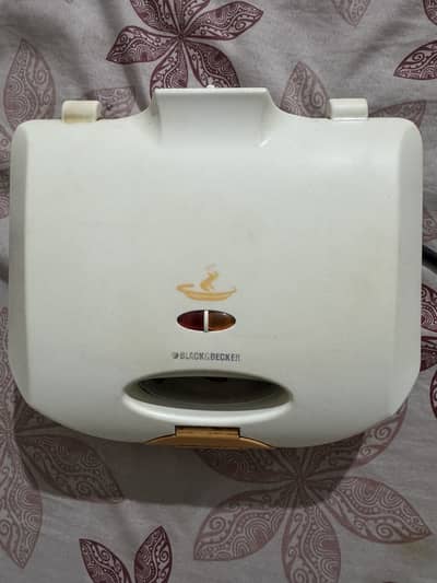 Black and Decker original imported sandwich maker sand wich sandwiches
