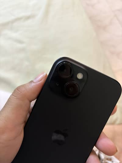Apple iPhone 15