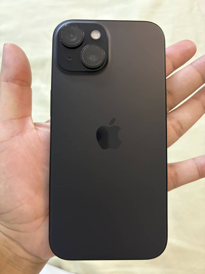 Apple iPhone 15 1