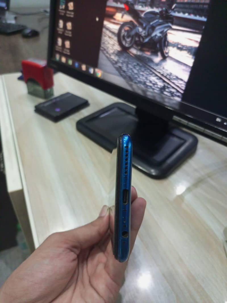 Infinix Note 8i 3