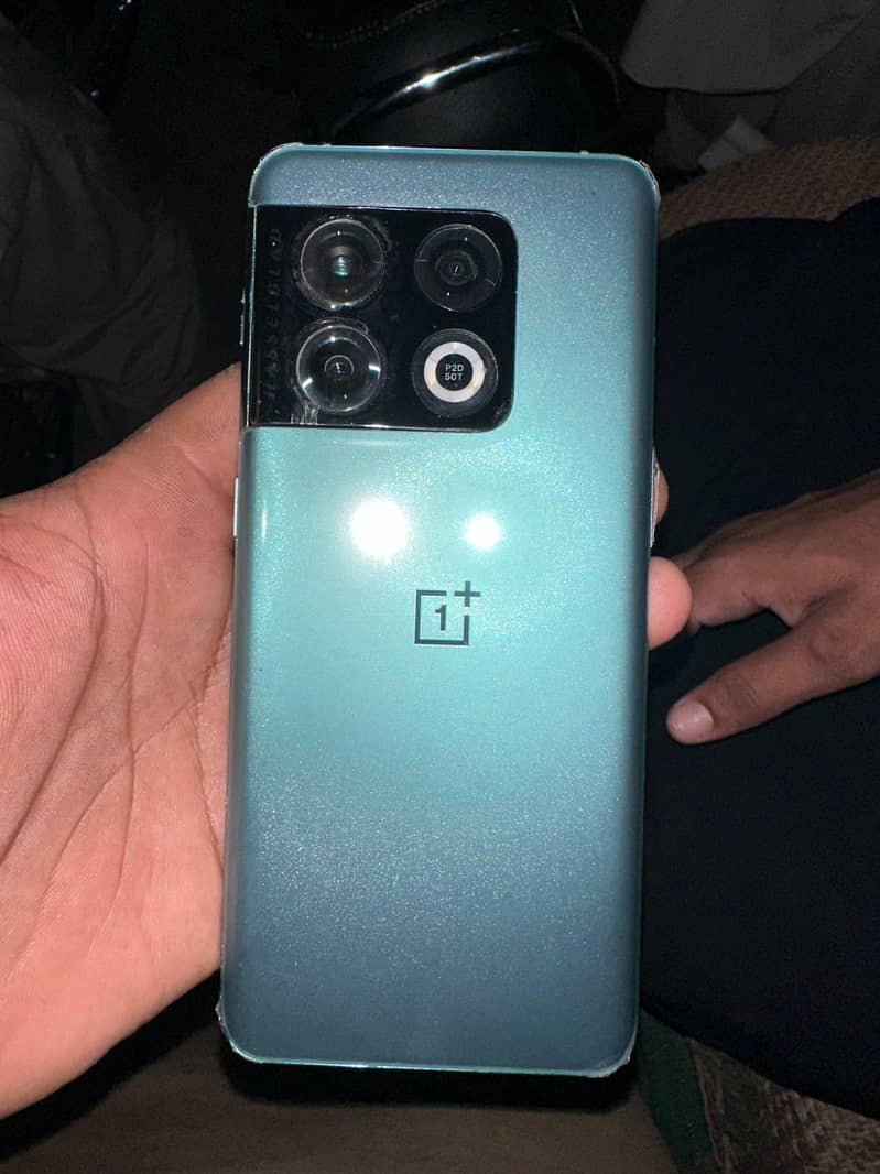 One Plus 10 Pro 5