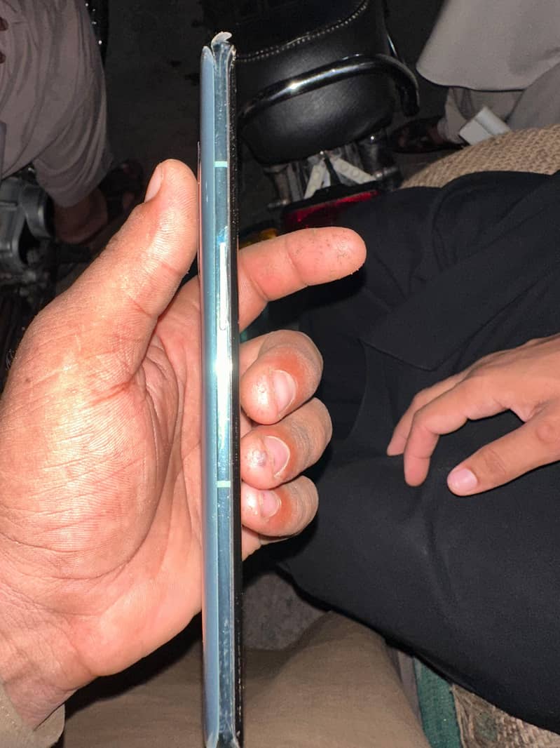 One Plus 10 Pro 6