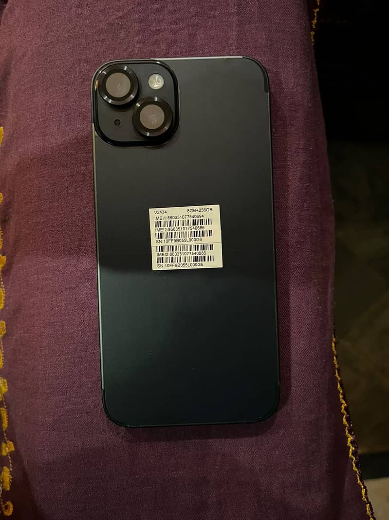 Apple iPhone 14 2
