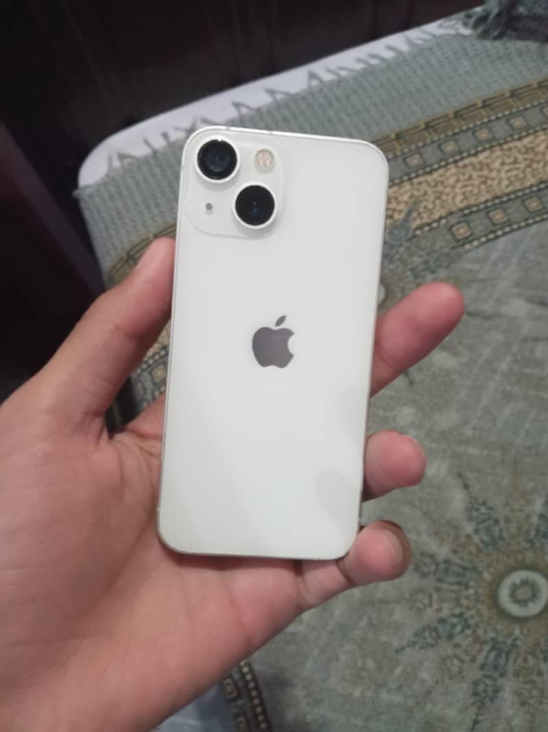 Apple iPhone 13 mini 0