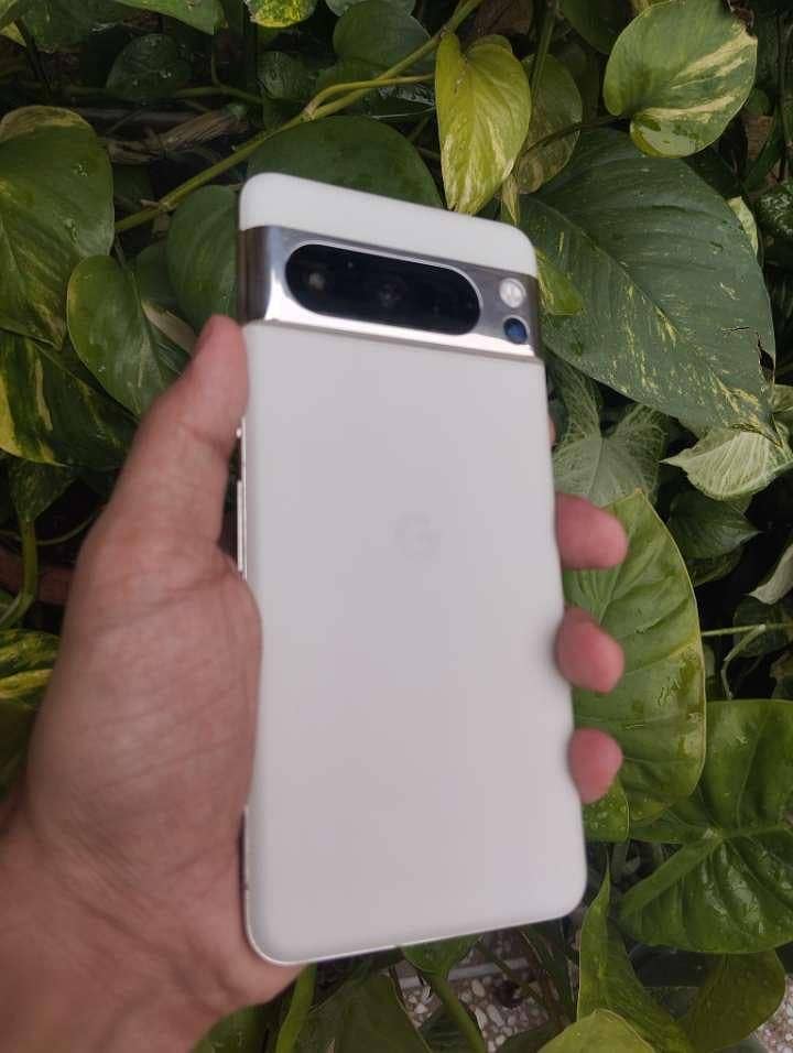 Google Pixel 8 Pro 7