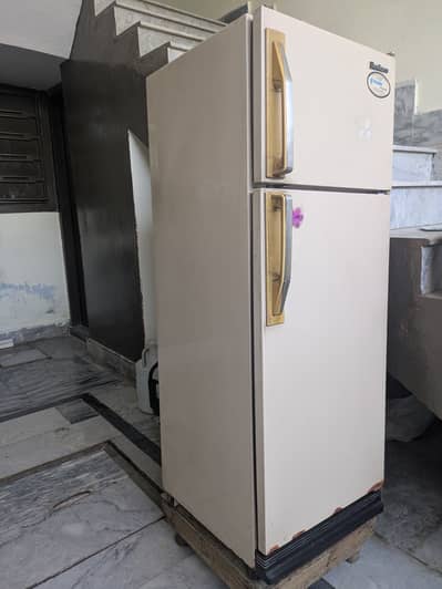 Dawlance fridge
