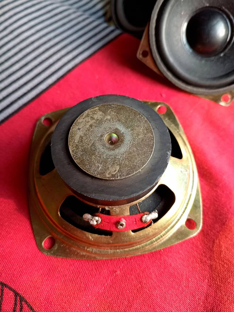 SPEAKER SET 10