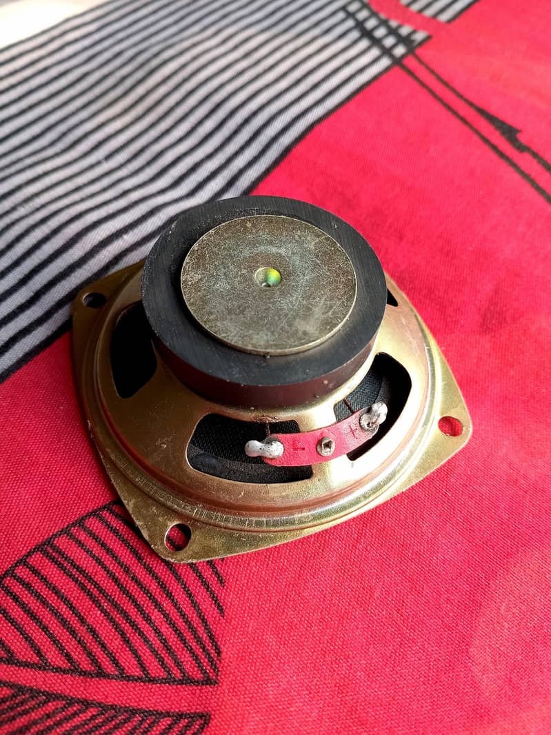 SPEAKER SET 14