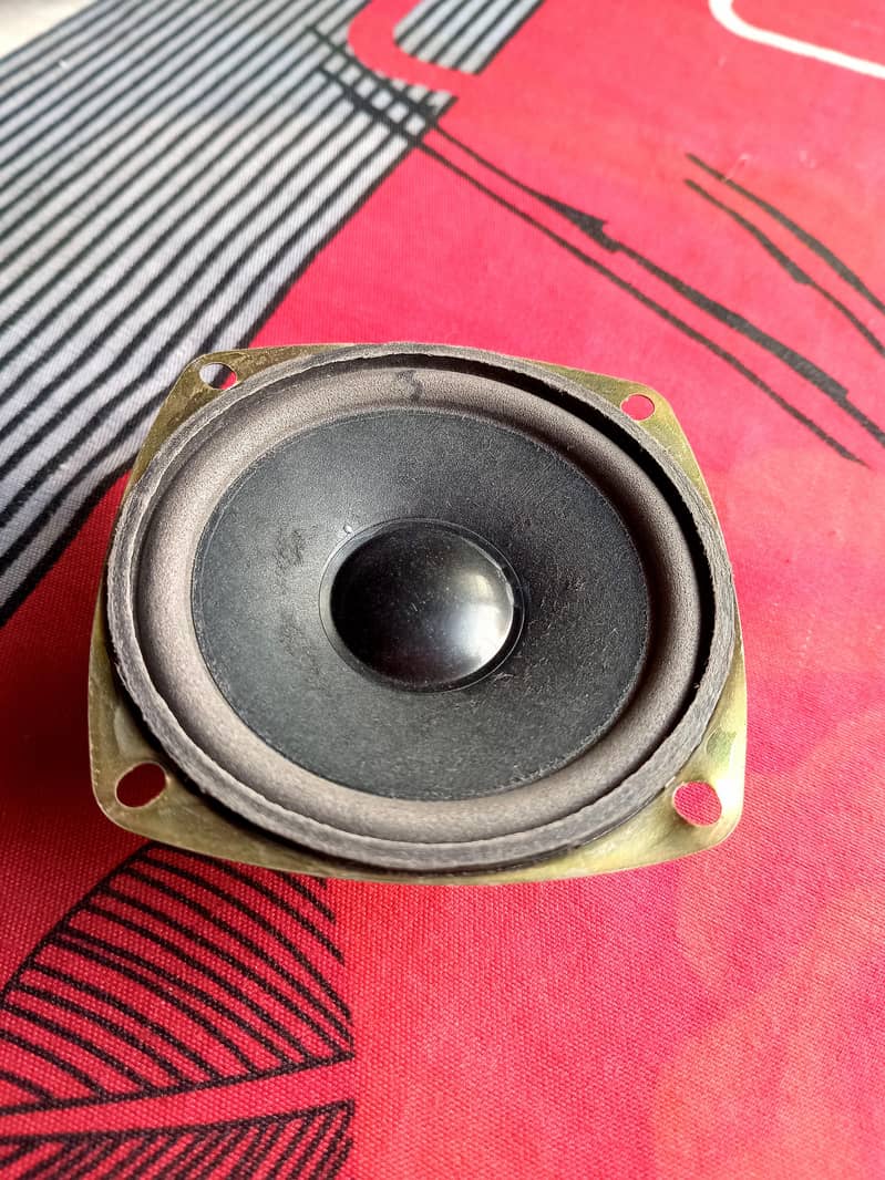 SPEAKER SET 15