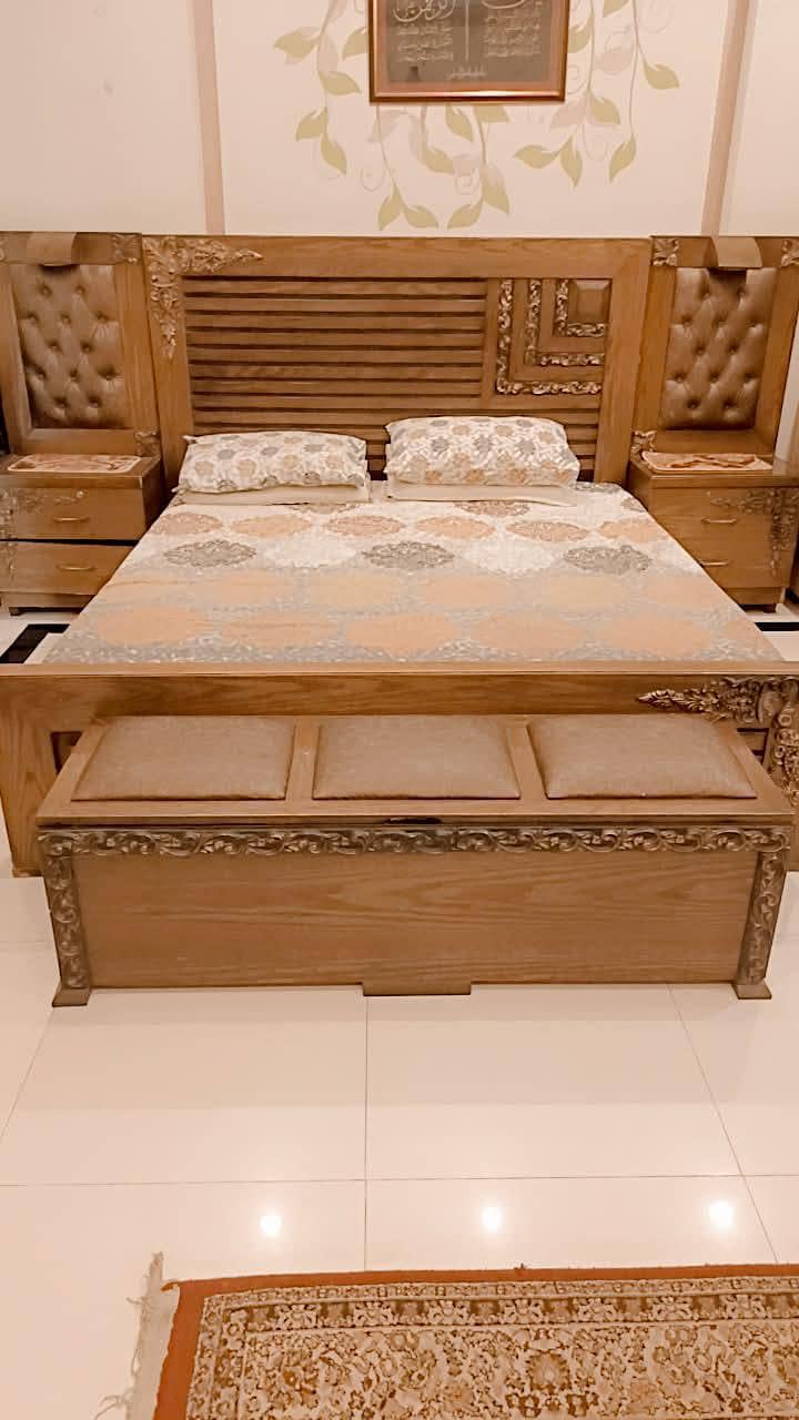 king bed 0