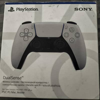 Playstation 5 DualSense Controller with Box