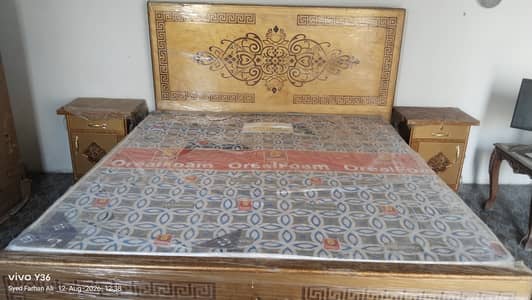 New bed for 1 month used 0370.7024084