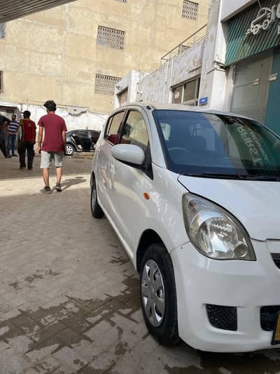 Daihatsu Mira 2010