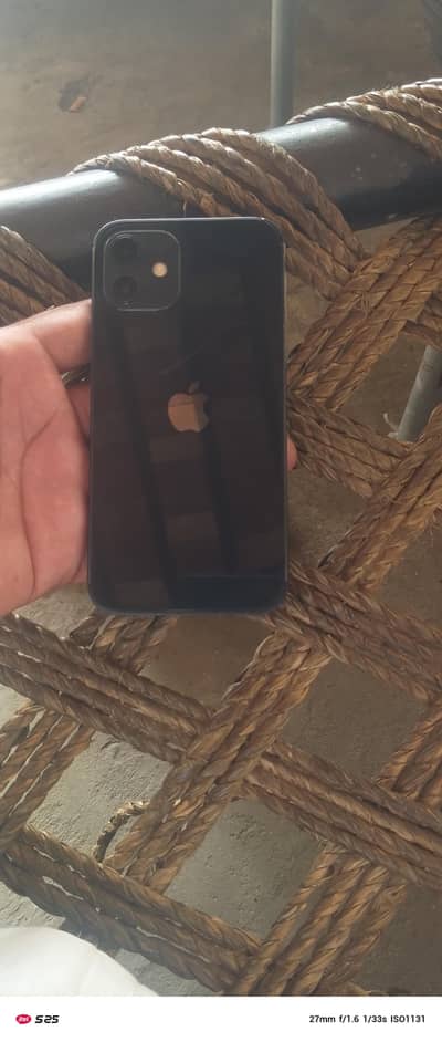 Apple iPhone 12