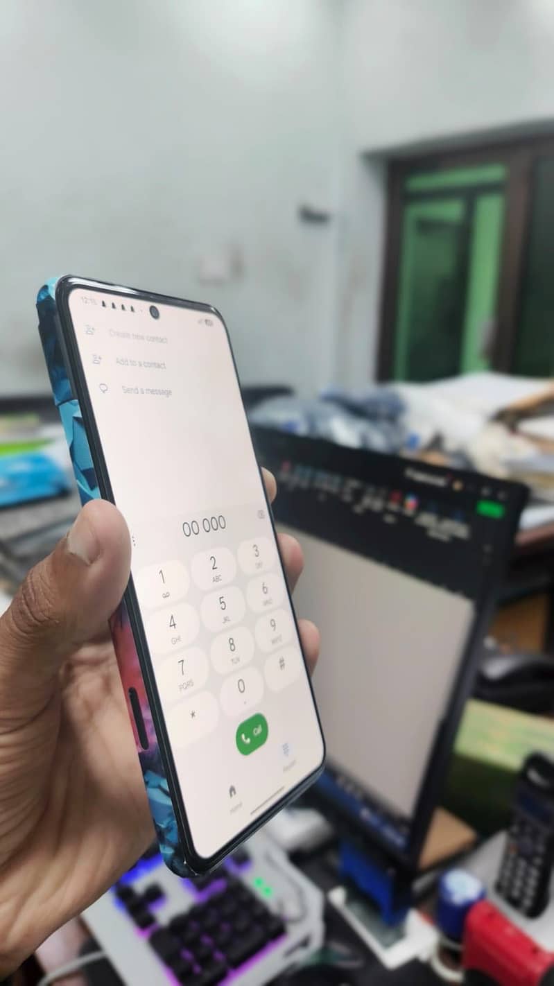 Google Pixel 8 2