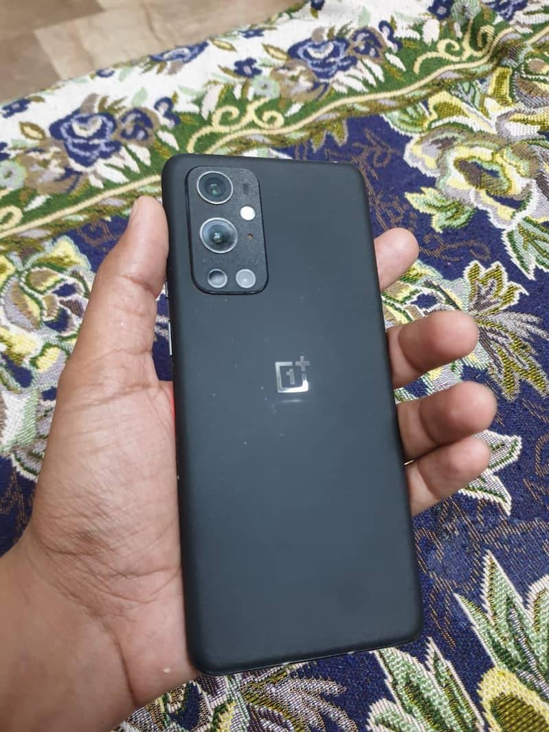 One Plus 9 Pro 0
