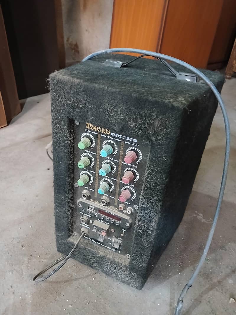 Eagle Speaker 1