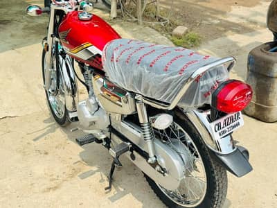 Hunda 125 self start