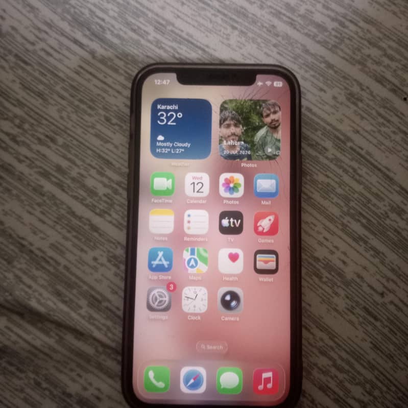 Apple iPhone 12 2
