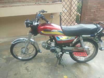 hero motorcycle 70 cc 03485169093