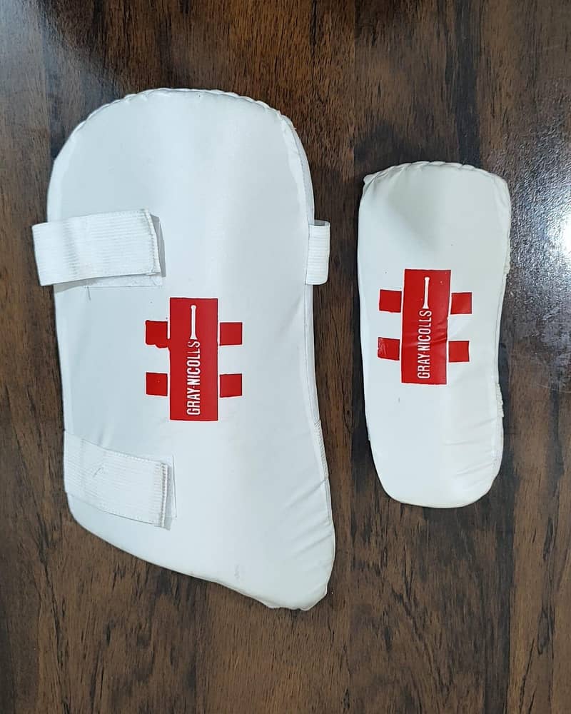cricket kit 18