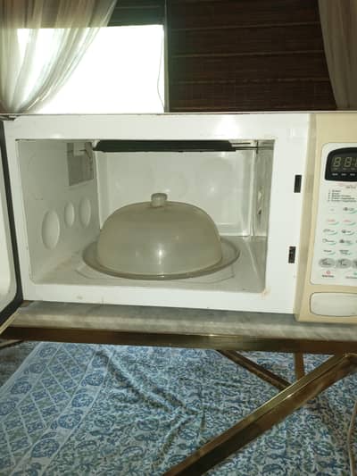 microwave for urgent sale