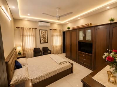 Gulshan-e-Iqbal - Block 2 Upper Portion Sized 240 Square Yards For sale