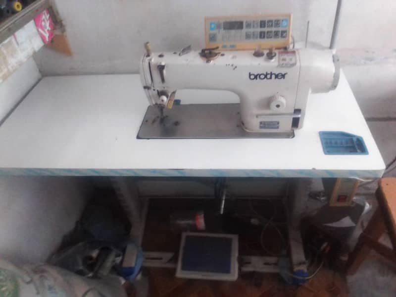 sewing machine 0