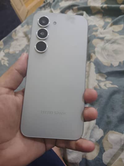 Tecno Spark 40 Pro 8/256 10/10 6 months