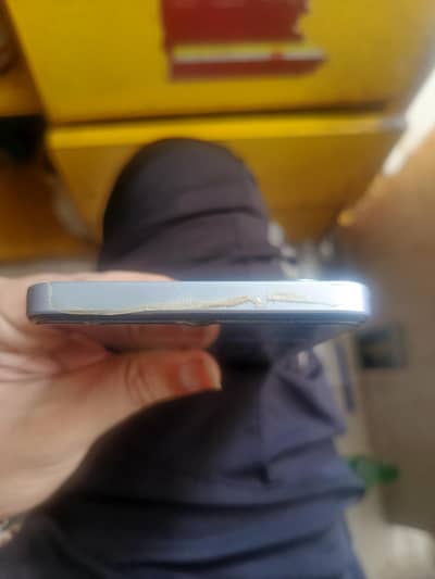 Realme Note 60