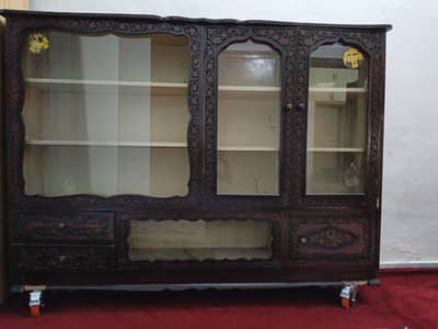 Showcase/ almaari / bartan wali almari