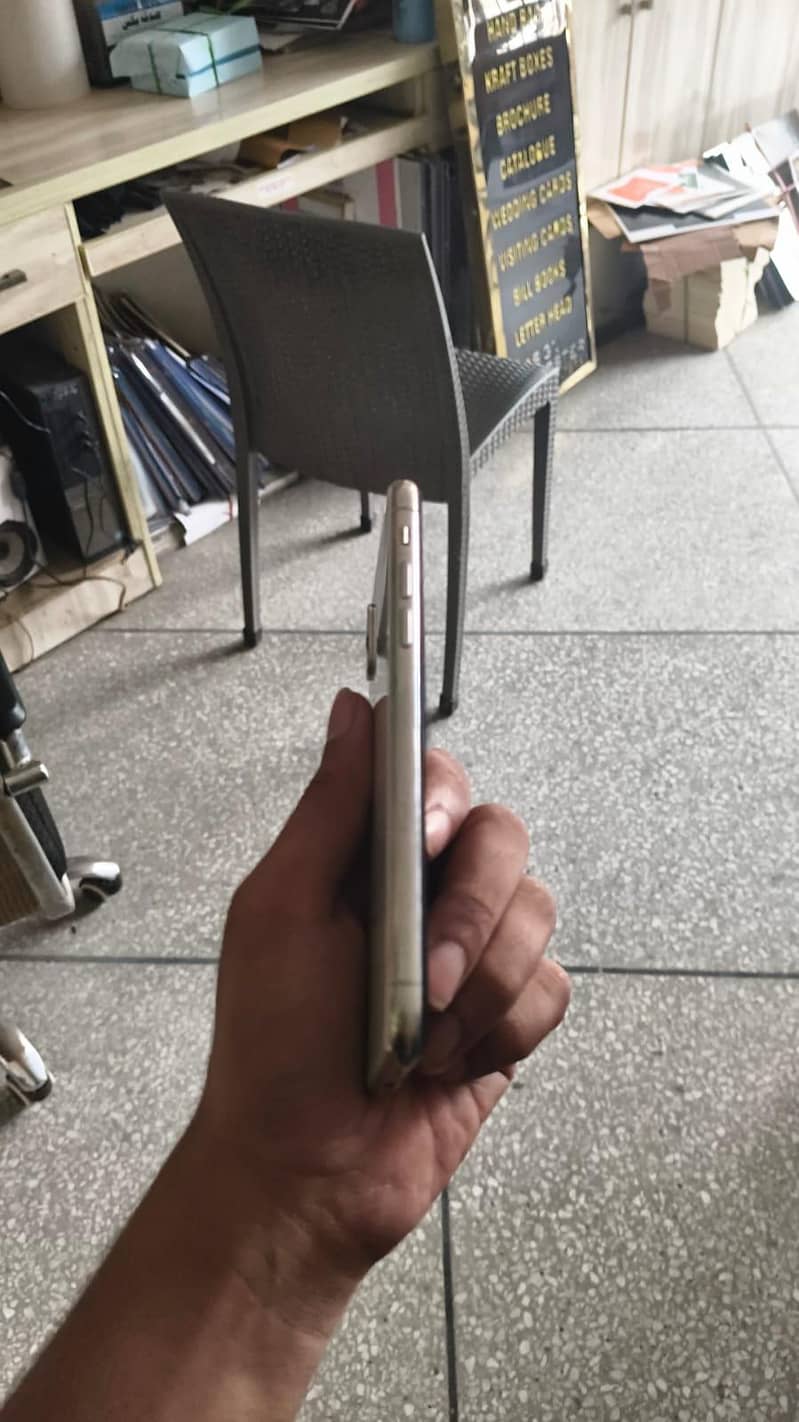 Apple iPhone X 2