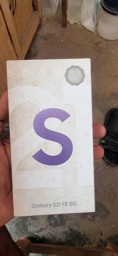 Samsung Mobile S21 FE